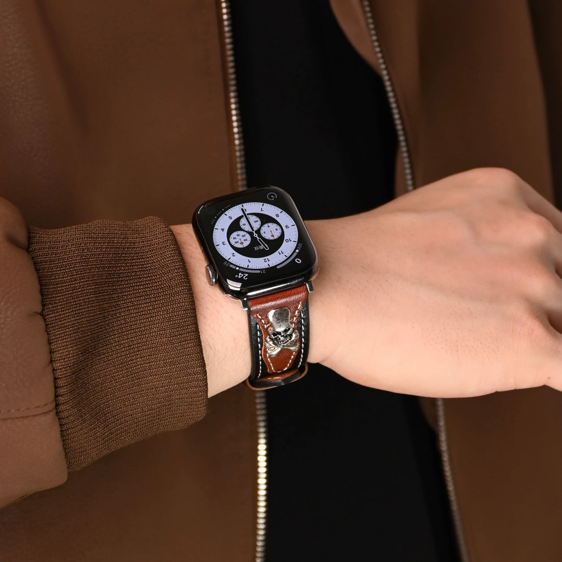LABR Vintage Punk Skull Leather Apple Watch Band