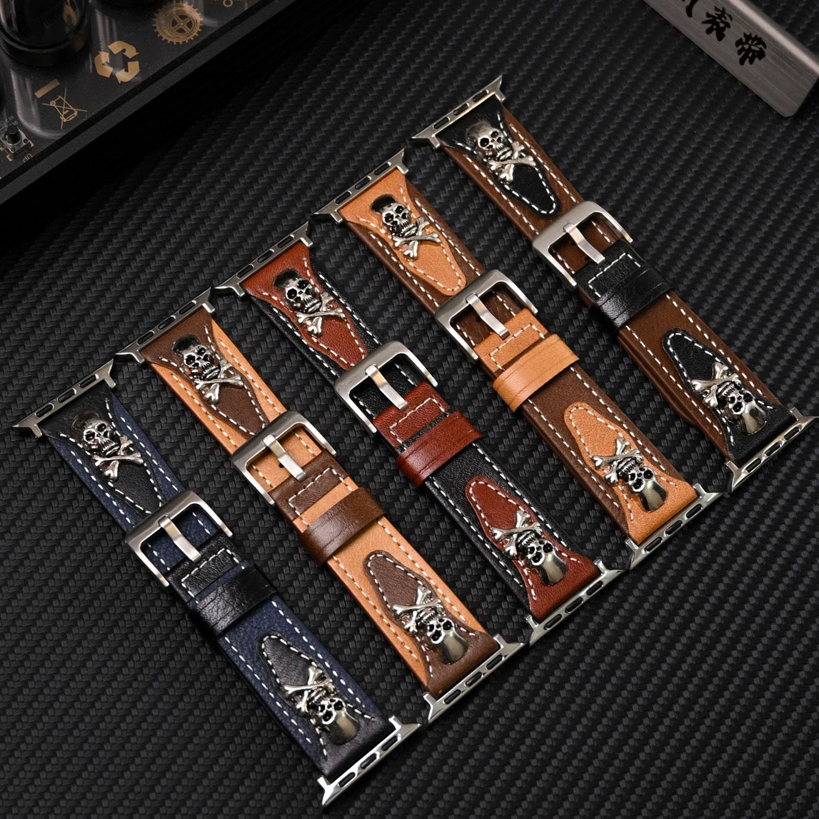 LABR Vintage Punk Skull Leather Apple Watch Band
