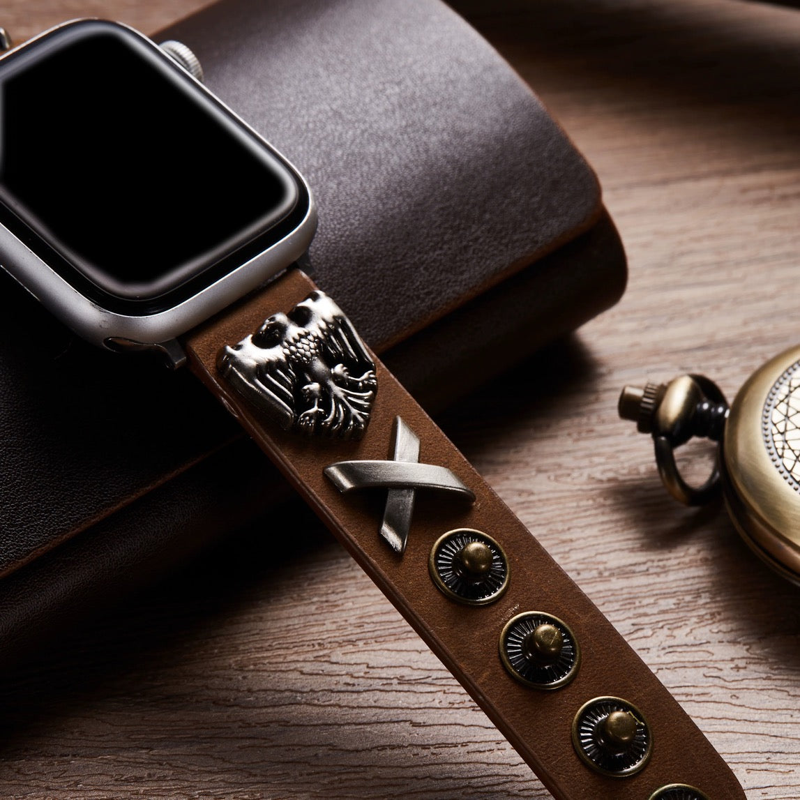 LABR Vintage Punk Leather Apple Watch Band